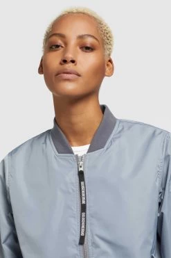 Khujo Tussenjassen Tussenjas STENCE Dames Smoky Blue -Mode kledingwinkel 0e863676a153fd2dba9c4afd05fa2114