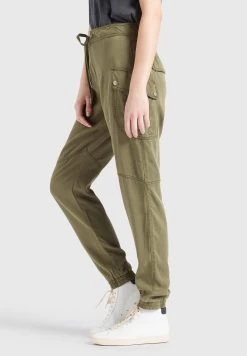 Khujo Cargobroeken Tapered Cargobroek Joslin Dames Olijfgroen -Mode kledingwinkel 23429d3217a63b267ae8c51b1419fe8d