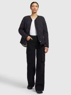 Khujo Tussenjassen Tussenjas ALMA Dames Zwart -Mode kledingwinkel 9df471971768f3370a5137b73249a5f8