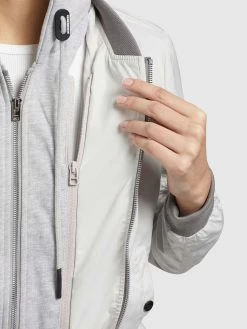 Khujo Tussenjassen Tussenjas Persee Dames Wit -Mode kledingwinkel aa43a75db80b8c28b286a0a6fc93fc64